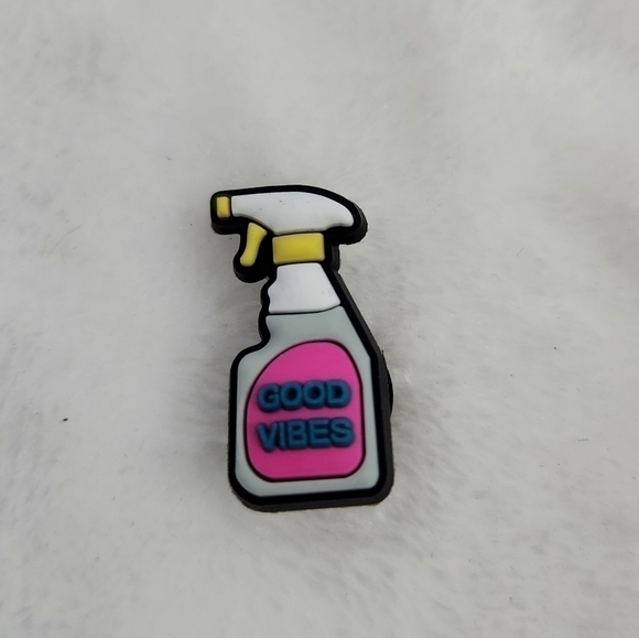 Crocs Jibbitz Scrub Top Toothbrush Toothpaste Good Vibes Bottle Shoe Charms - Picture 4 of 5